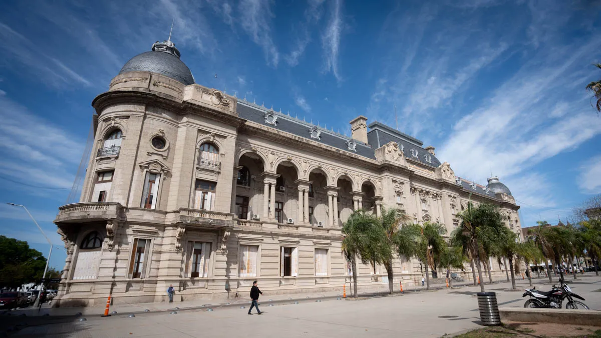  Paritarias en Santa Fe: el Gobierno pagará de forma automática la diferencia por la inflación